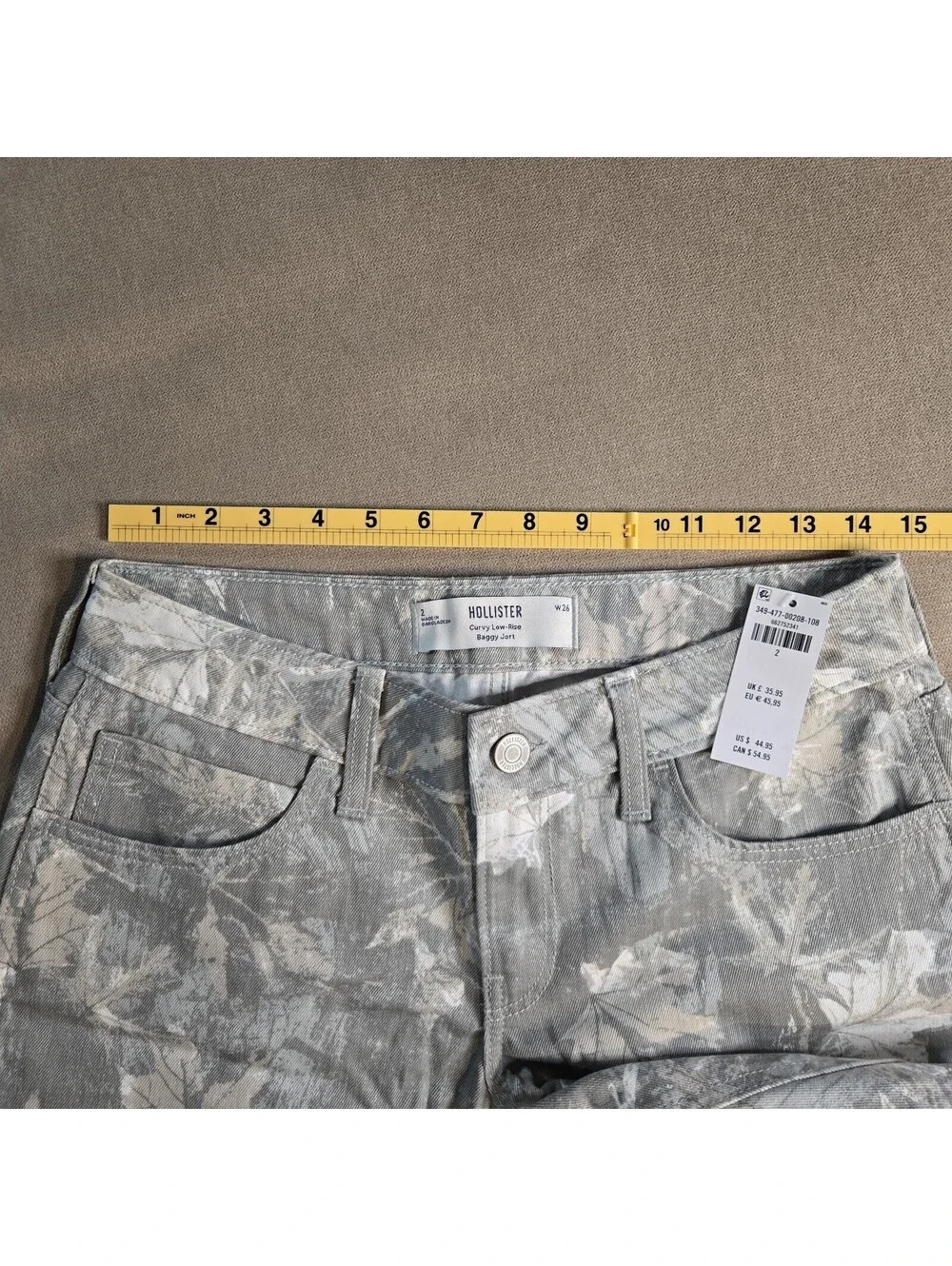 Hollister Low Rise Baggy Jort Camo Denim Shorts Women's Size 2 W26 NWT Curvy